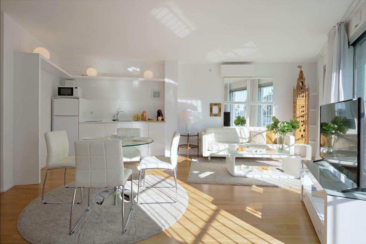 Betis Deluxe Riverside Seville Ngoại thất bức ảnh
