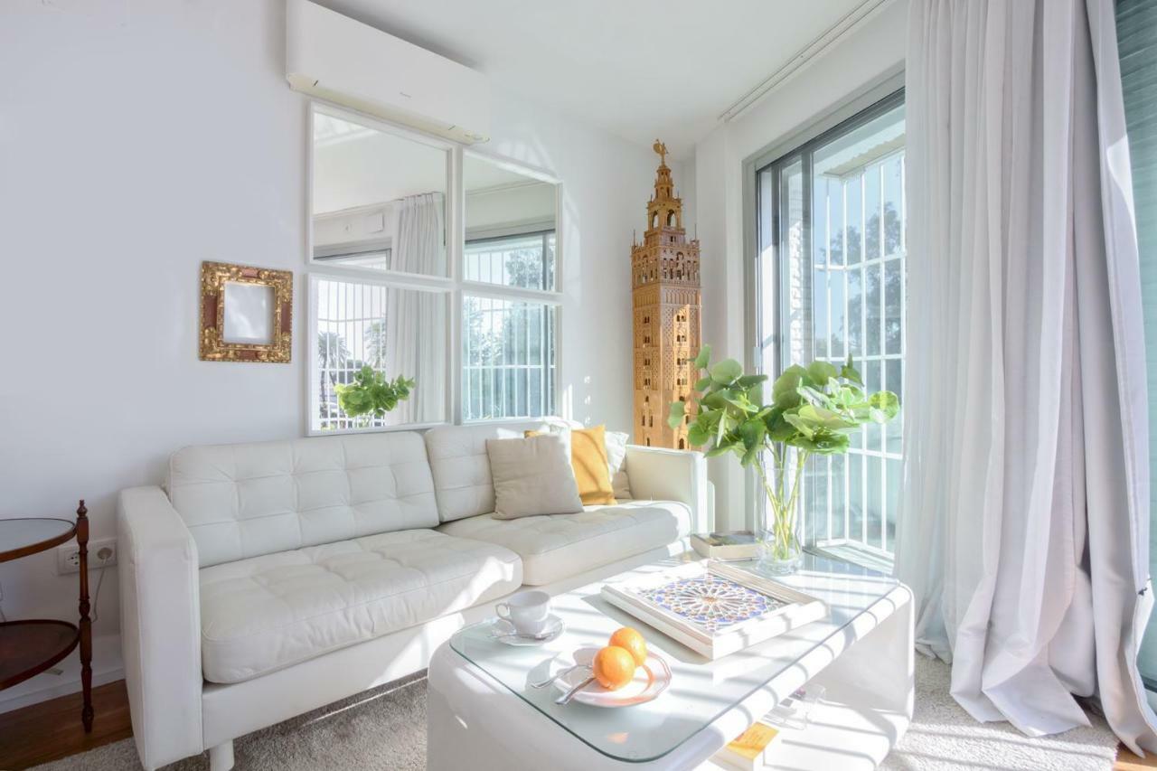 Betis Deluxe Riverside Seville Ngoại thất bức ảnh