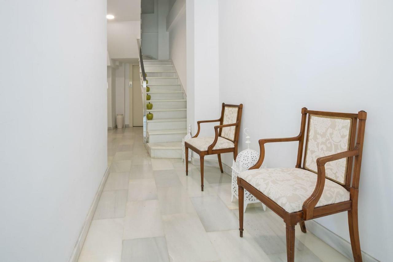 Betis Deluxe Riverside Seville Ngoại thất bức ảnh
